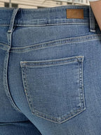 Women's High Waisted Slim Straight Leg Jeans, Deep Blue Stretch Denim, Machine Washable, Suitable For Daily Commuting And Casual Wear In All Seasons, Comfortable And Fashionable