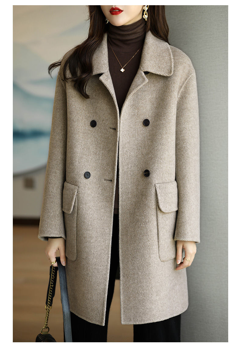 Slim Fit And Mid Length Woolen Coat Fashion
