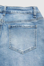 Low-Rise Cropped Boyfriend Jeans For Women, Relaxed Fit Straight Leg Denim With A Distressed Raw Hem, Casual Light Wash Pants