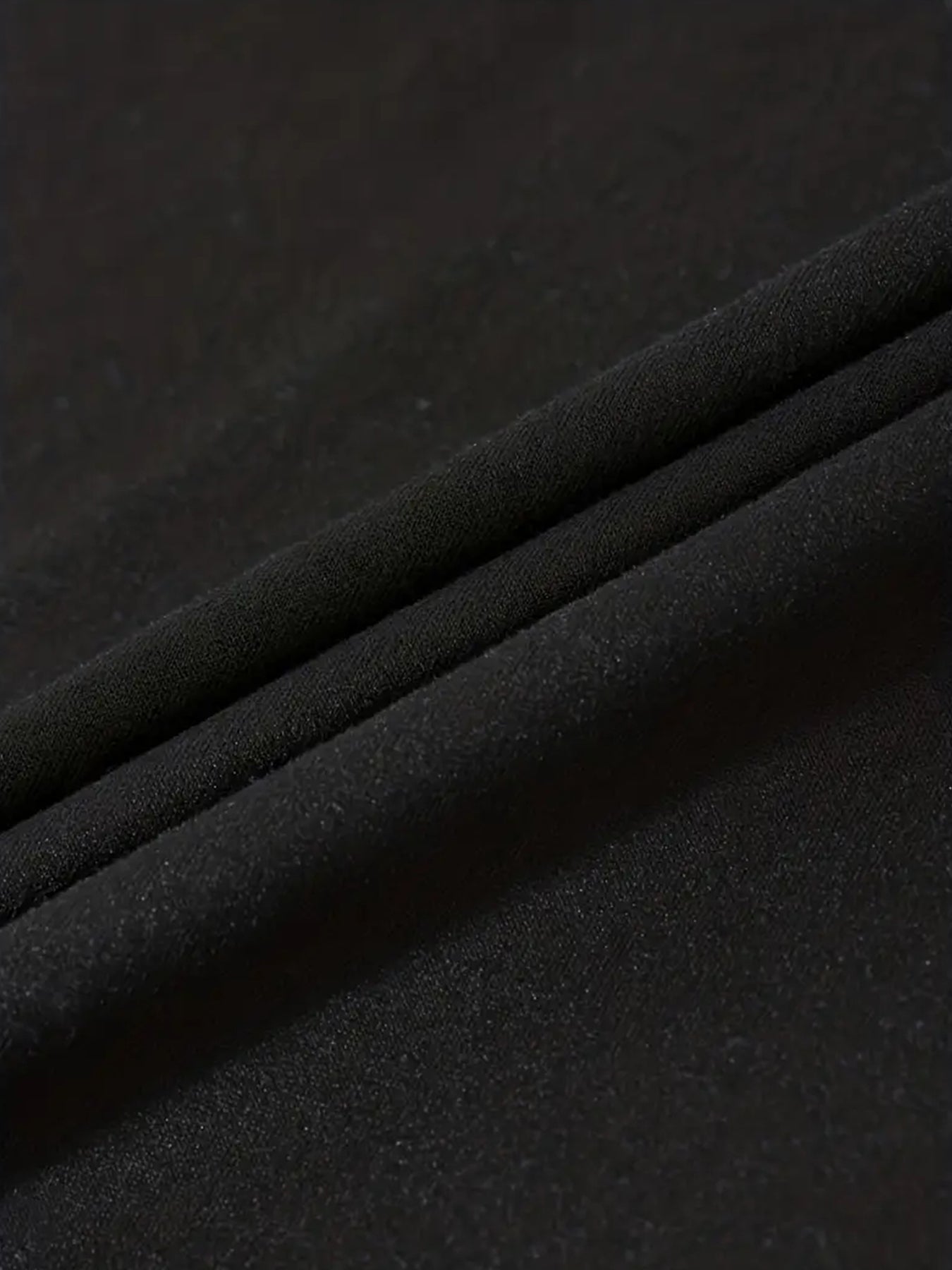 2025 Large New Women's Short Sleeved And Shorts Jogging Set, Casual Two-piece Set, Sportswear