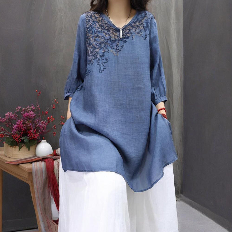 Women's Solid Color Round Neck Embroidered Long Sleeve T-Shirt - Vintage Floral Design Spring Summer Casual Comfort