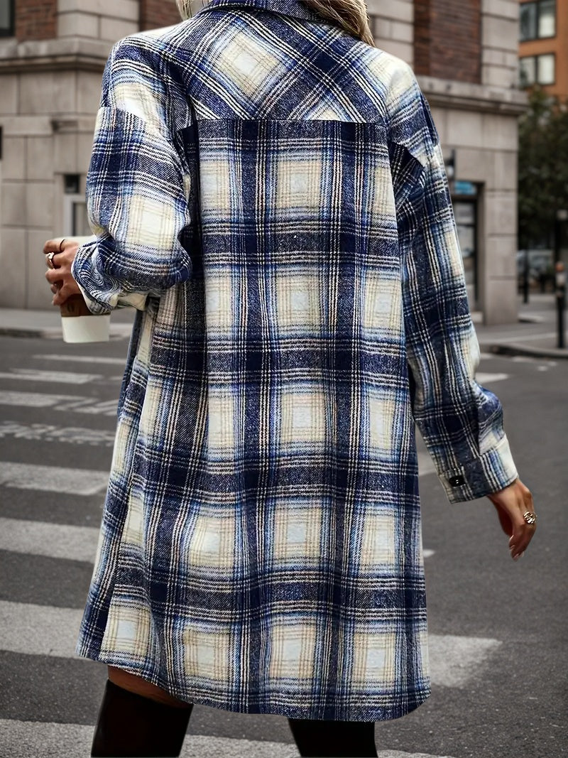 Women's Plaid Shack Set, Oversized Flannel Shirt Jacket And Worn-out Denim Shorts, Paired With Knee High Boots In A 90s Retro Style, A Must-have For Autumn Streetwear