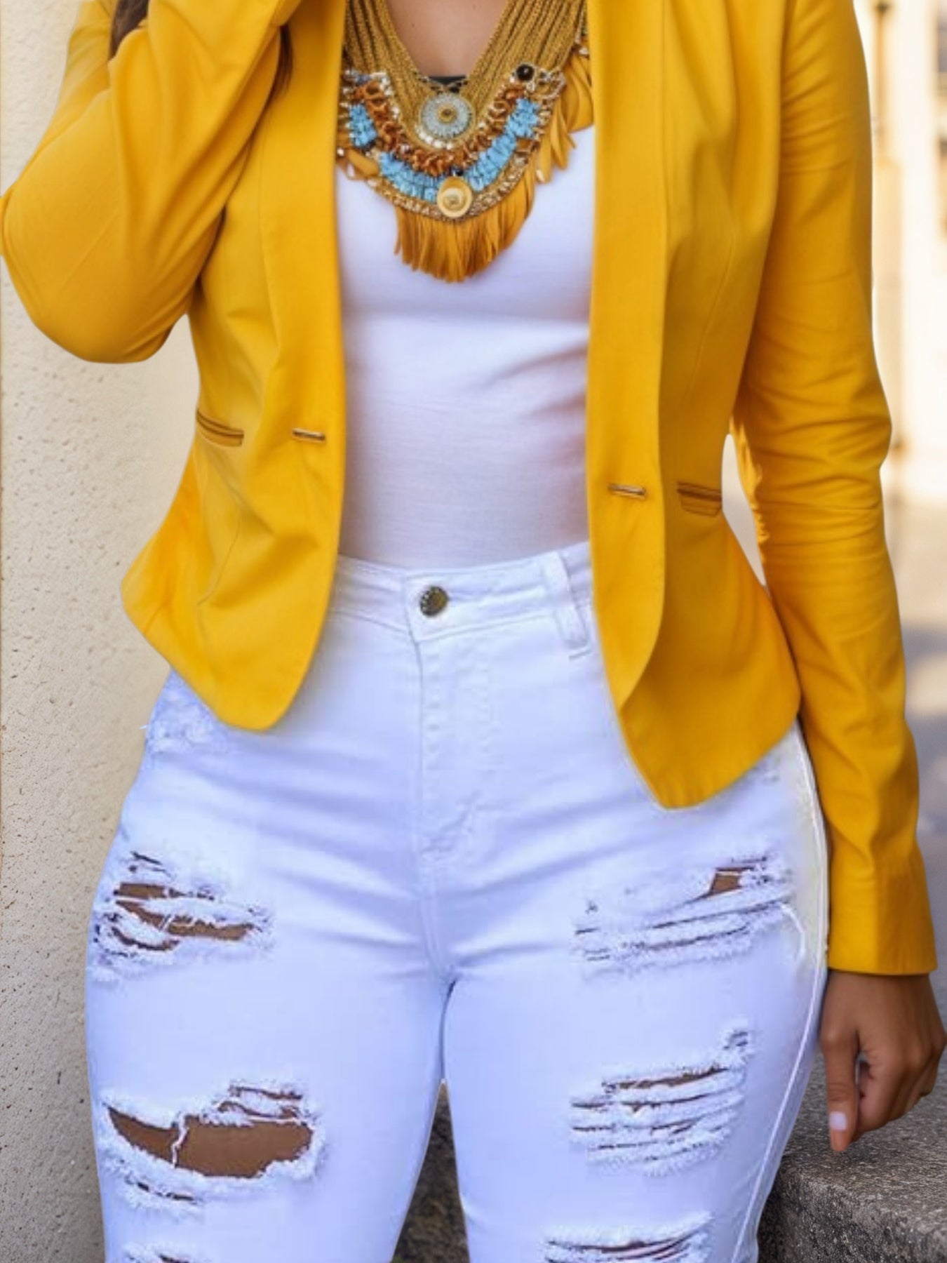 Ladies' Fashionable Distressed Denim Shorts, Super Comfortable Style, Summer Shorts With Frayed Edges And Distressed Hot Pants