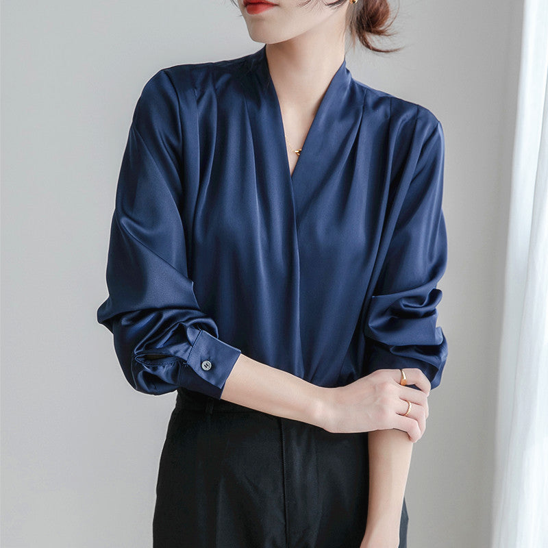 Women's Satin Temperament Design V-neck Retro Loose Top